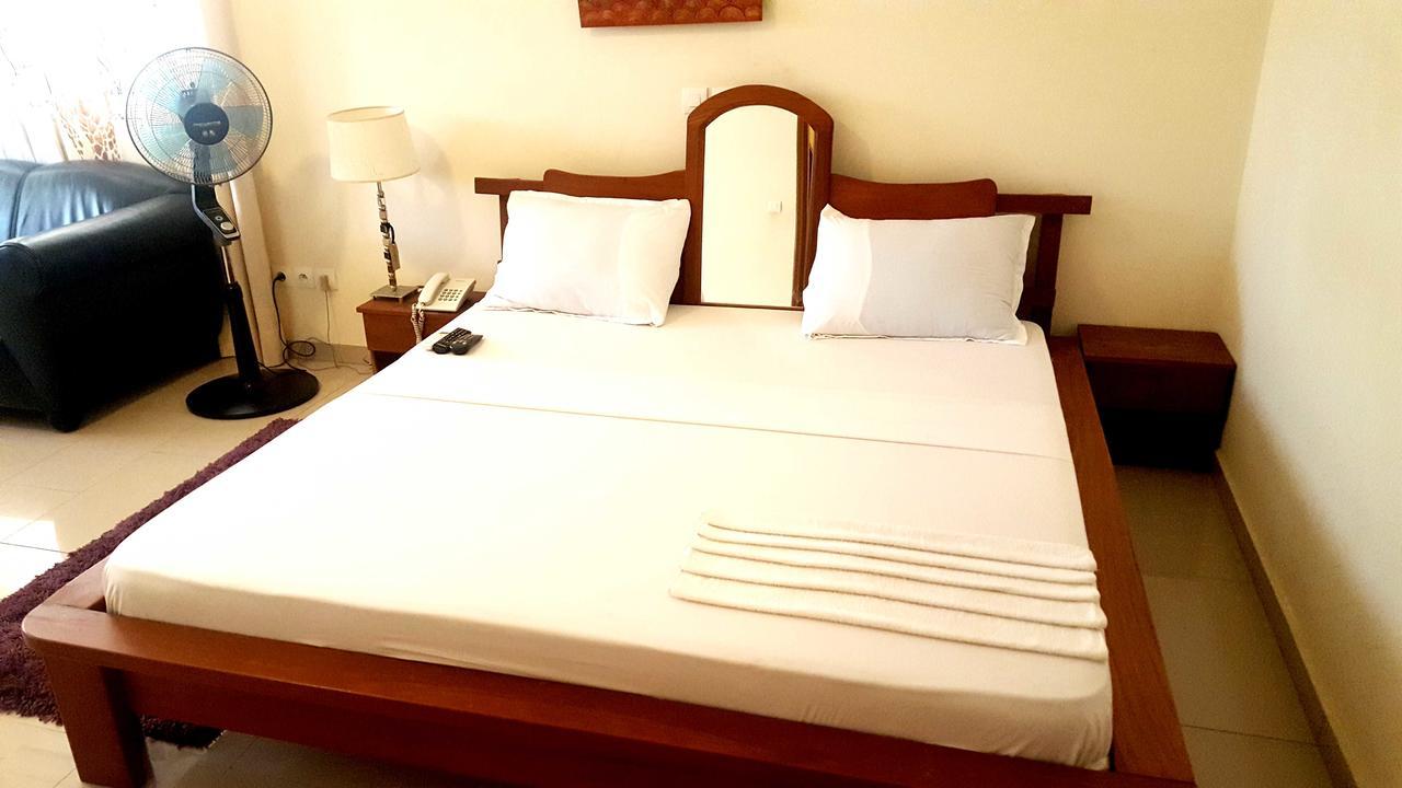 קוטונו Hotels Residences Easy מראה חיצוני תמונה