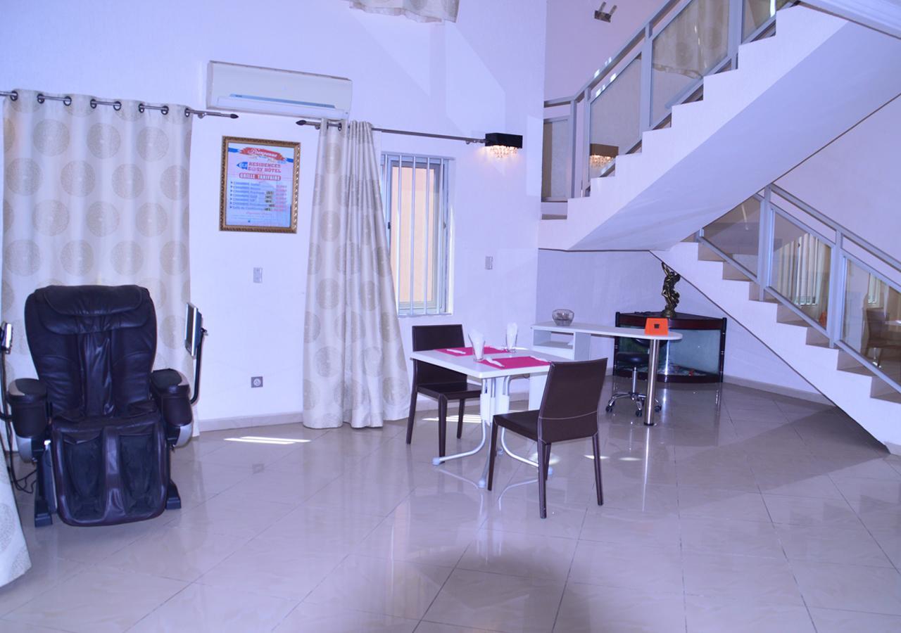 קוטונו Hotels Residences Easy מראה חיצוני תמונה